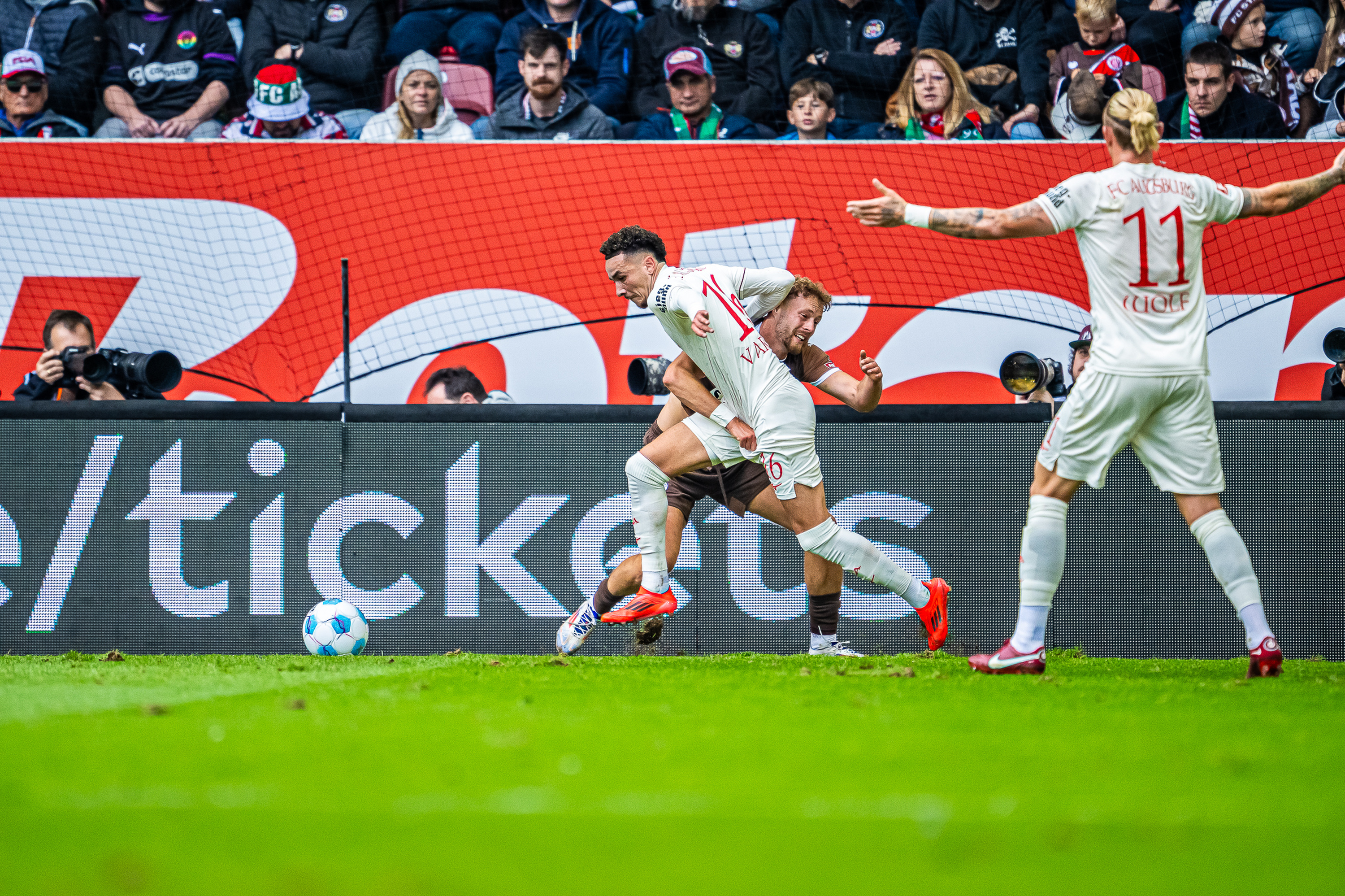 Sportart I Herren I Saison 2024-2025 I Bundesliga I 3. Spieltag I FC Augsburg - FC St. Pauli I 15.09.2024